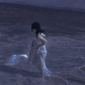 我想我会一直孤单 (Memories)