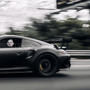 有人释怀 有人在风中爱了又爱