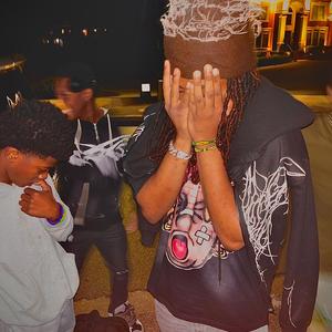 Ian Playin (feat. Doughboy)