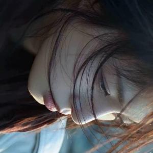 预见美好背后的悲伤与泪水