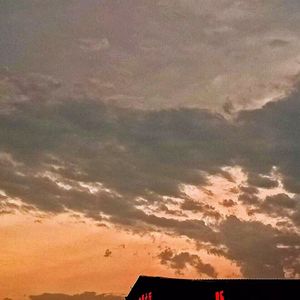 《这爱的无忧》