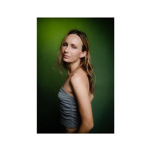 Trying to forget (feat. Van Dono)