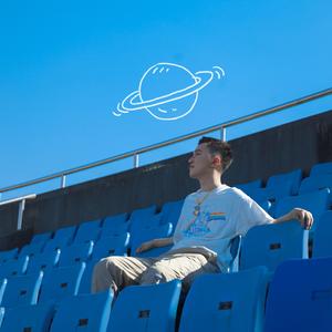 等夏风吹来追风去