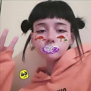 Ojos Axinaos (feat. Kiro)