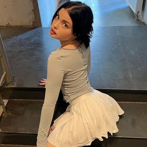 Royalty (slowed to perfection)