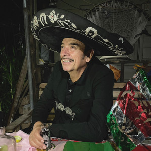 Los Cazahuates (Cover)