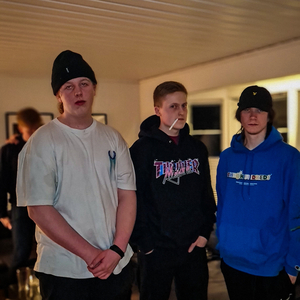 happy crazy (feat. mannen uten brannen & moruno)