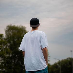 Drehzeug (feat. Mina Thein)