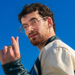 הולך ומסתבך