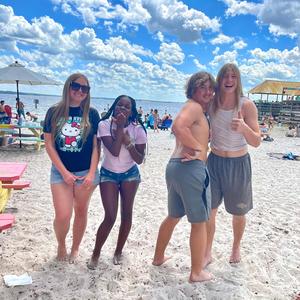 sunshine (feat. layla bravo)