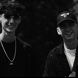 TIPTOP (feat. VOKÁL & BALI PASA)