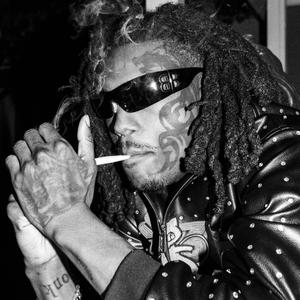 Tezzus Wøøds / Kapernick