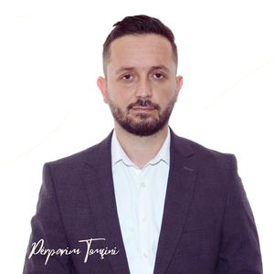 Dy vellezer binjak (humoristike). (feat. Grupi i pollozhanit)