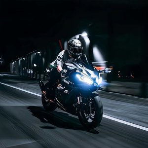 你看你看月亮的脸