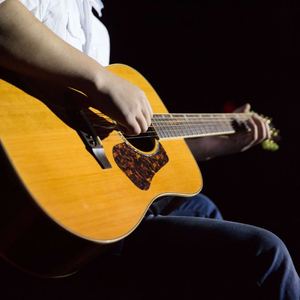 你为什么还不回我微信