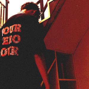 HUSTLE(Prod.房间里的大象）