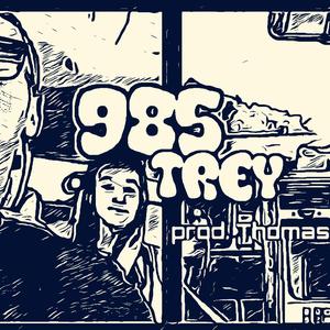 985