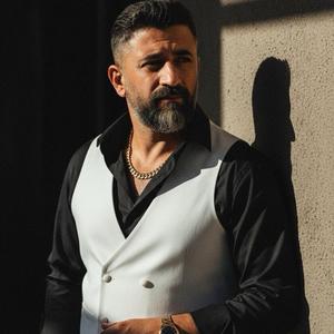 Yollarına Yollarına