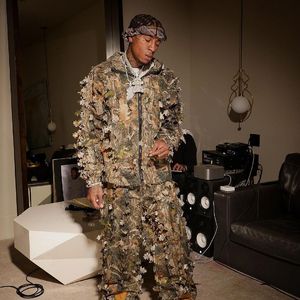 ［Free］(Guirar) "Ice"- Kenrobb X 河南说唱之神 Type Beat