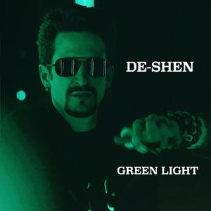 GREEN LIGHT (feat. Diana Petrovska)