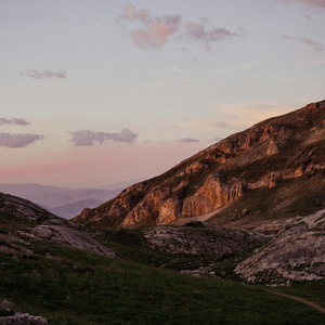 独行（浪漫钢琴曲）