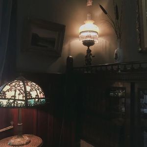 在青春迷失的咖啡馆