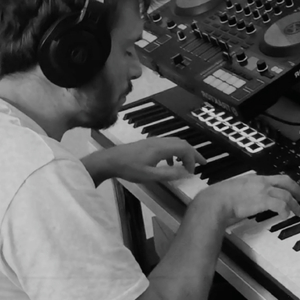 tu más luz, yo más sombra