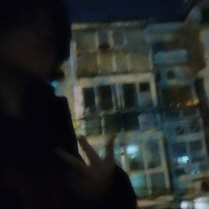 囚 伴奏