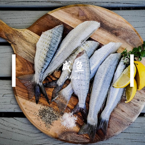 秦淮景（翻自 徐惠芬）