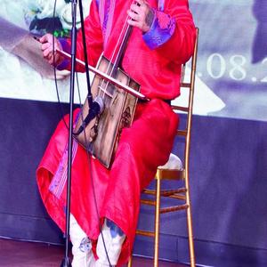 Монгол наадам (Монгол туургатан театр)