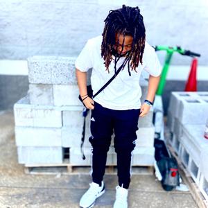 NoLightzone (feat. YungxShad)