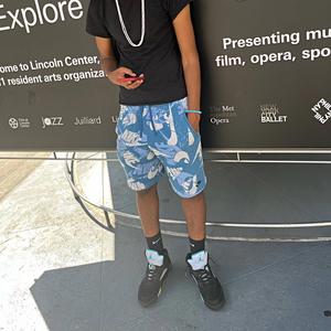 Laser (feat. Qua Glizz)