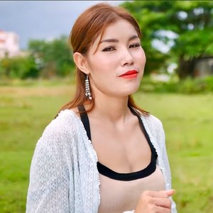 น้ำตาสาวโรงงาน