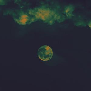 Işıkların Altında