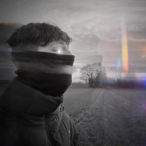 Echos (feat. Yvnnis)