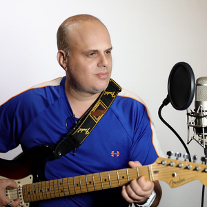 עם בוא הסתיו (הופעה בלבונטין 7)