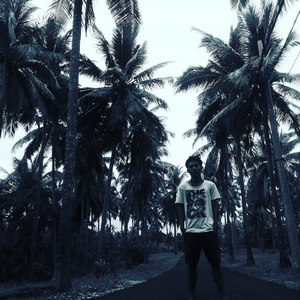 Ngutang Sanggah (Nyentana)