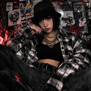 ไม่ธรรมดา (Born Special)