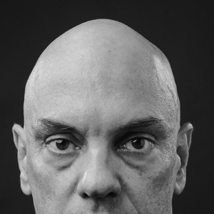 Alexandre (Música-Tema)