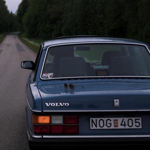 Volvon (feat. Andreas Le Green Juul Andersen)