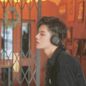 看着我的眼睛说