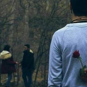 Duyduğuma göre sevdiğin varmış