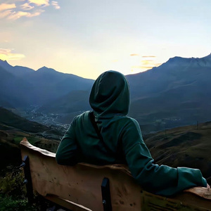 女孩（片段）.wav