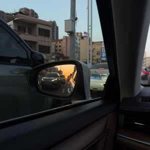 因为有你才会变得闹哄哄