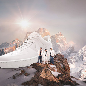 新鞋踩三下 (feat. #asskidindahood)