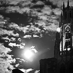 PERTDELLA (feat. Drew Della)