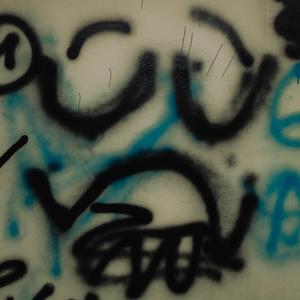 SIEMPRE VUELVO A COMENZAR (feat. Renzo Mada)