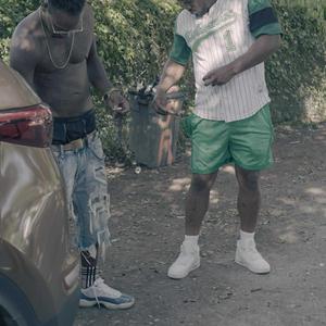 Cop call freestyle by chate (feat. Pershing Boi mike mike)