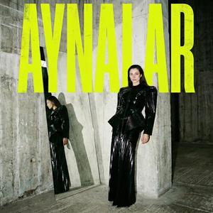 AYNALAR YALAN SÖYLER