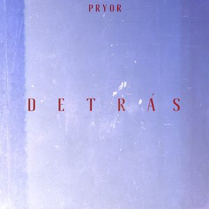 Detrás